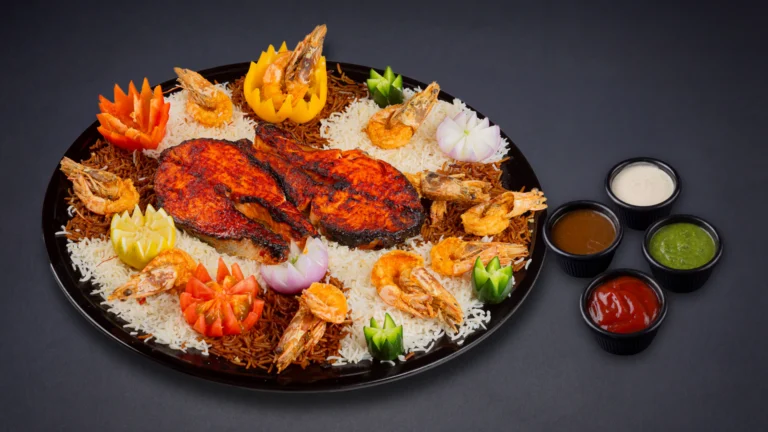 طبق سلمون وروبيان مقلي