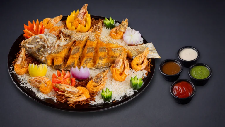 طبق قمر وروبيان مقلي